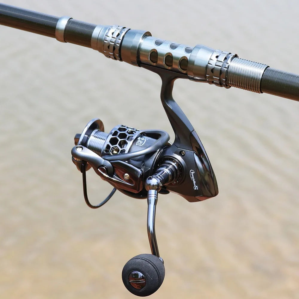 1.8-3.3m Carbon Fiber Telescopic Fishing Rod & Reel Combo, Compact - keep in Car