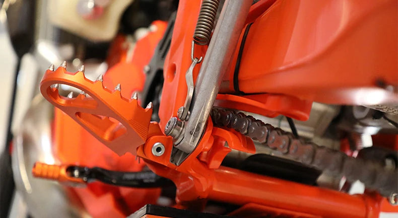 KTM Husqvarna Chain Slider Guard Swingarm Guide for EXC SX XC 125-500 2016-2021