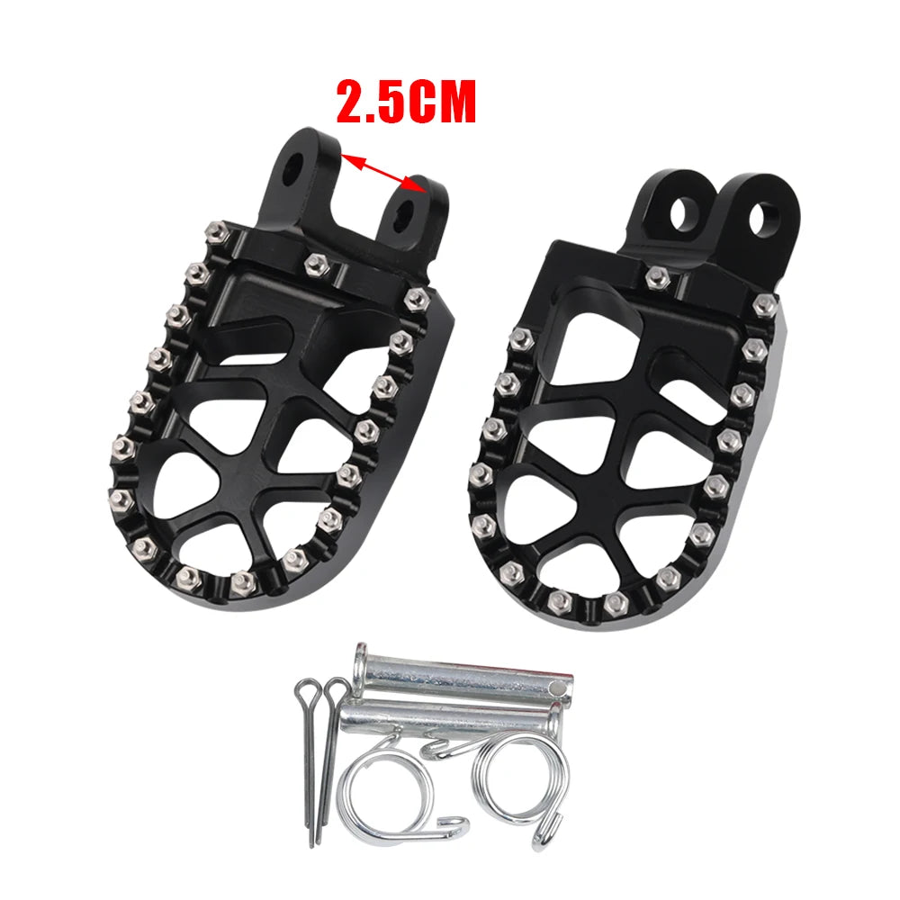 CNC Foot Pegs For Honda Africa Twin XRV650 XRV750 1988-2003 Footrests