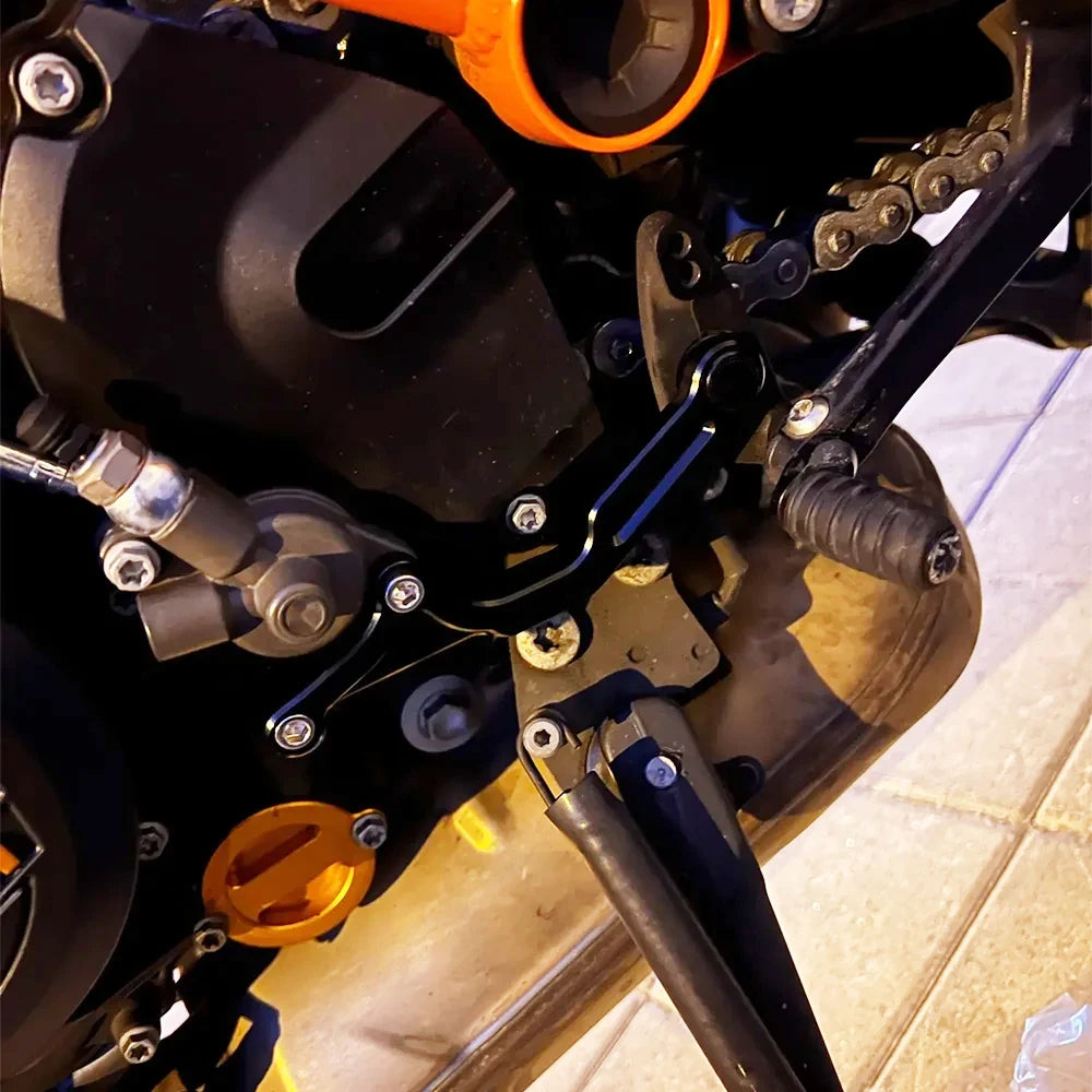 Gear Shift Support For KTM 1290 Super Duke R EVO RR Gen3 2020–2024 Stabiliser
