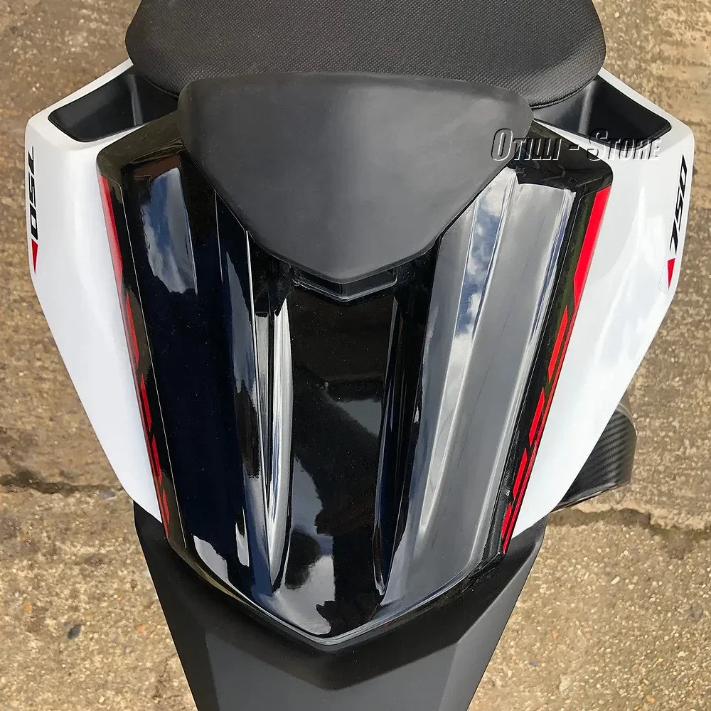 Rear Seat Cowl Cover For Honda CB750 Hornet 2023–2024 Pillion Race