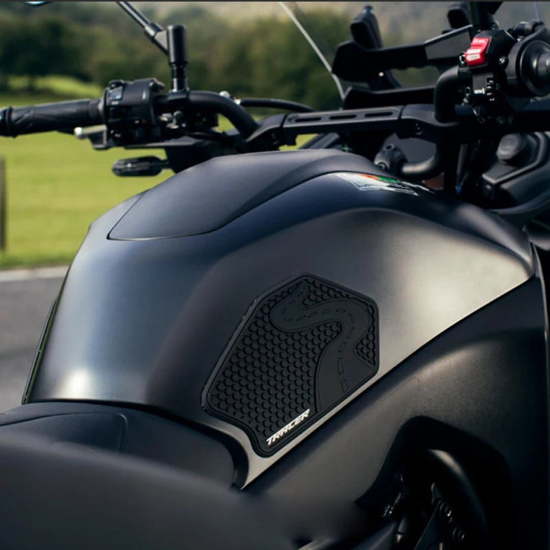 Tank Pads Yamaha Tracer 700 7 GT 2020–2025 Fuel Side Grip Sticker Rubber