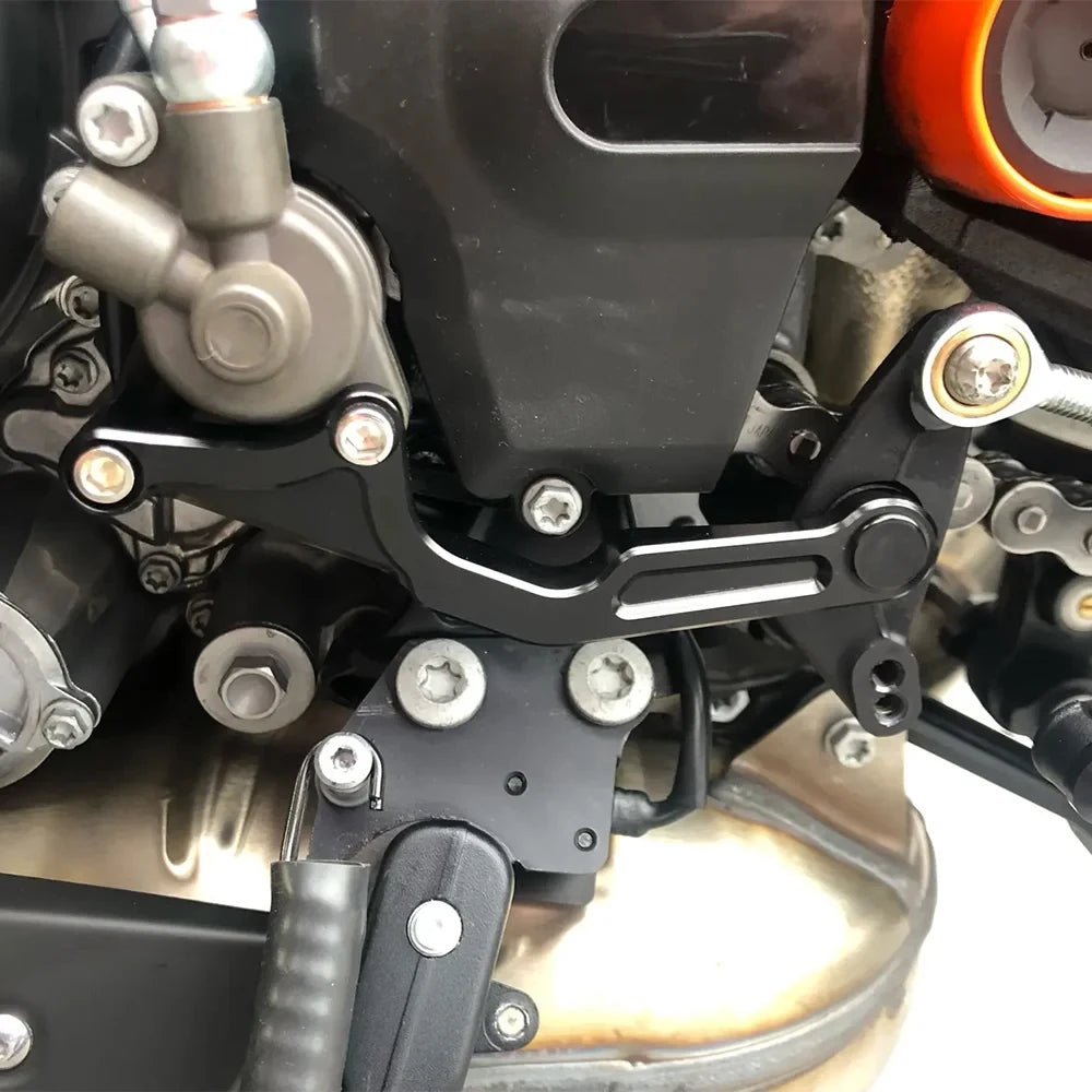 Gear Shift Support For KTM 1290 Super Duke R EVO RR Gen3 2020–2024 Stabiliser