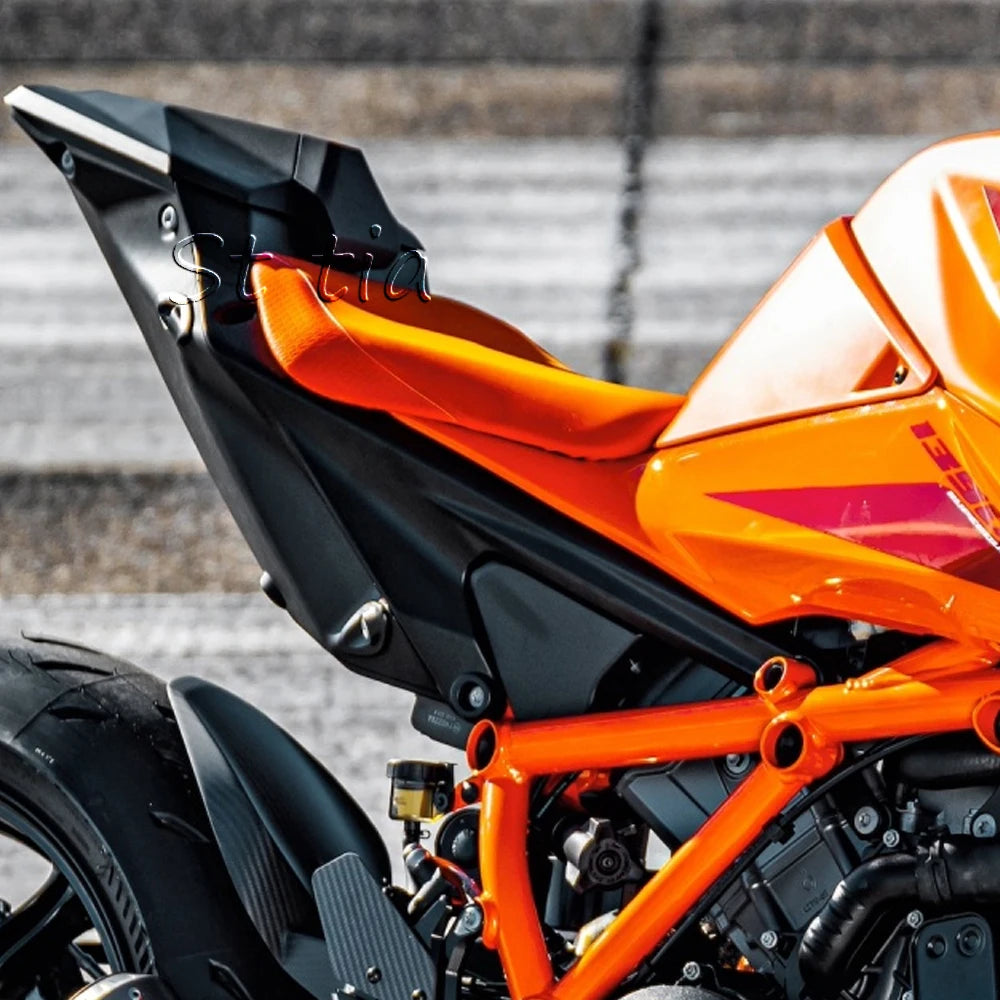 1390 Super Duke R 2024-25 Rear Seat Cowl Pillion Fairing Tail Section Hump Cover