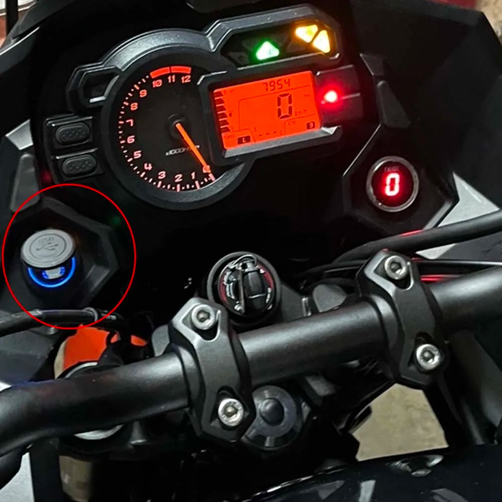 USB Charger with Relay for Kawasaki Versys 650 1000 X300 Ninja 400 650 2023