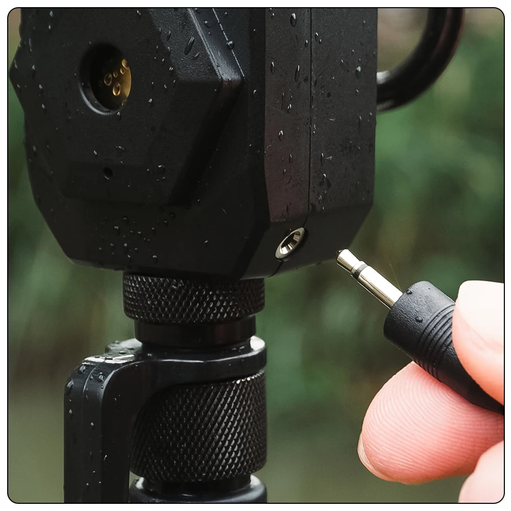 Wireless Carp Fishing Alarm Set w/ Camping Light Waterproof Bite Indicator